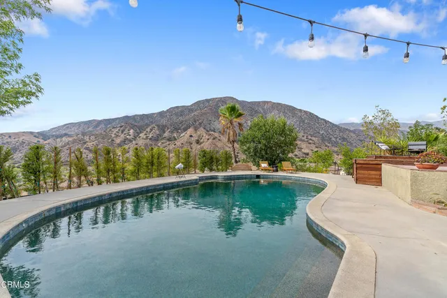 $1,550,000 | 11458 Garret Place, Tujunga, CA 91042