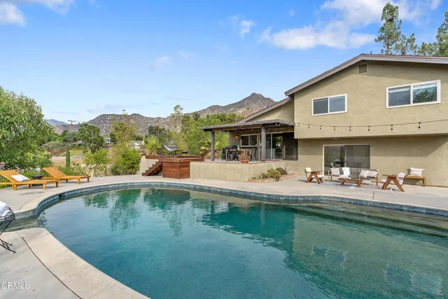 $1,550,000 | 11458 Garret Place, Tujunga, CA 91042