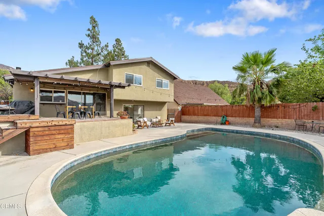 $1,550,000 | 11458 Garret Place, Tujunga, CA 91042