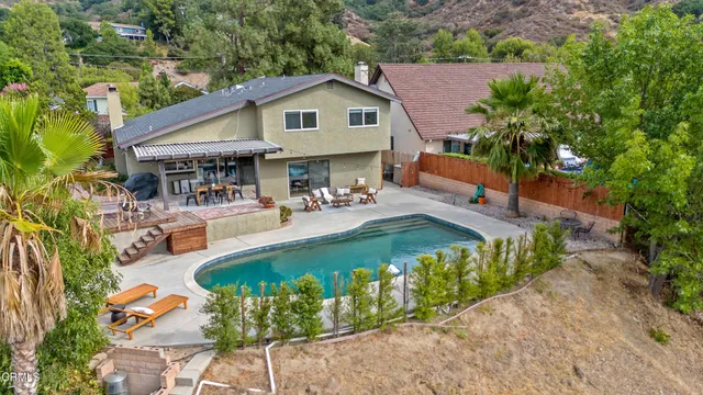 $1,550,000 | 11458 Garret Place, Tujunga, CA 91042
