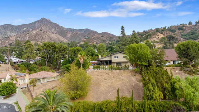 $1,550,000 | 11458 Garret Place, Tujunga, CA 91042