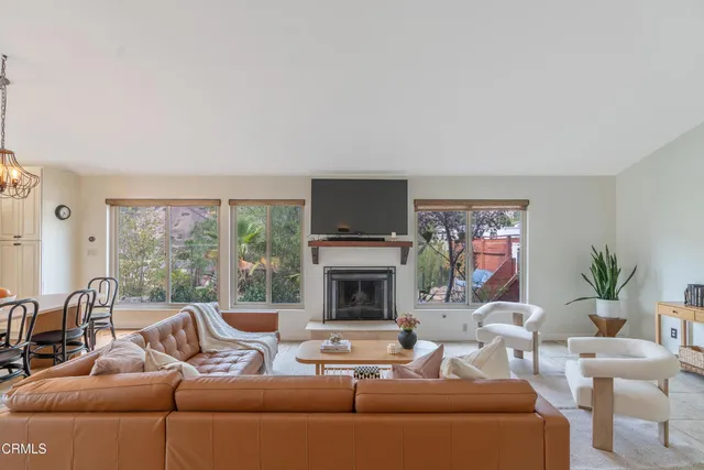 $1,550,000 | 11458 Garret Place, Tujunga, CA 91042