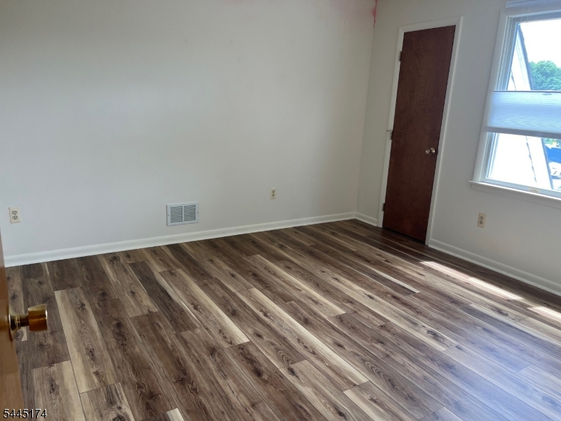 1935 Union Valley Road West Milford, NJ 07421 - Photo 5 of 20