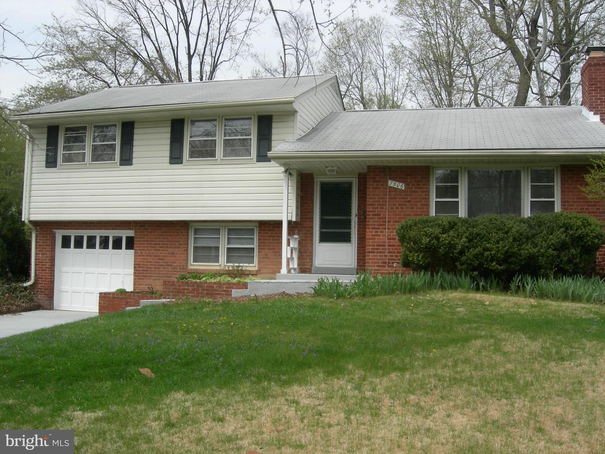 7506 Inzer Street Springfield, VA 22151 - Photo 16 of 16 Exterior (Front)