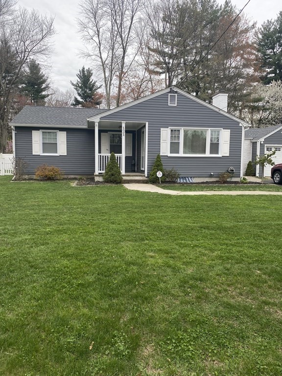 121 Parkerview Street Springfield, MA 01129 - Photo 1 of 28 Gallery Image 1