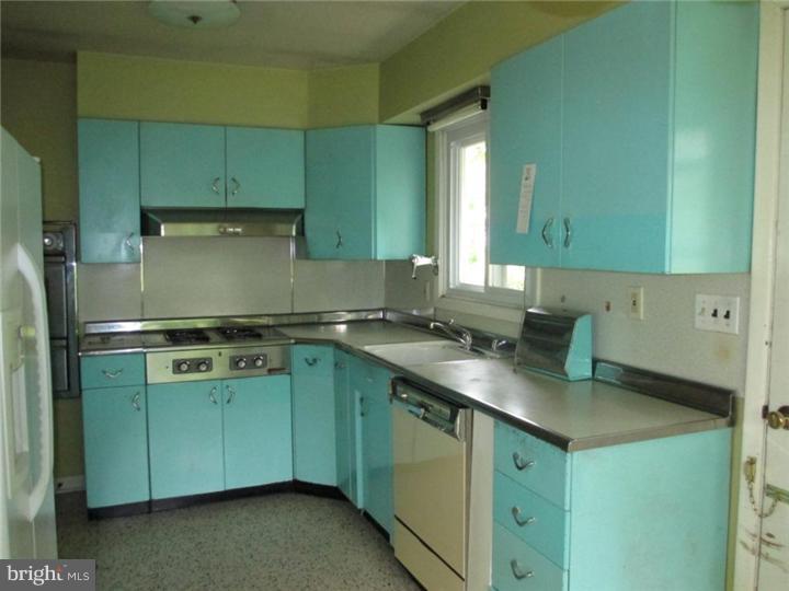709 Preston Road Glenside, PA 19038 - Photo 14 of 16 Gallery Image 14