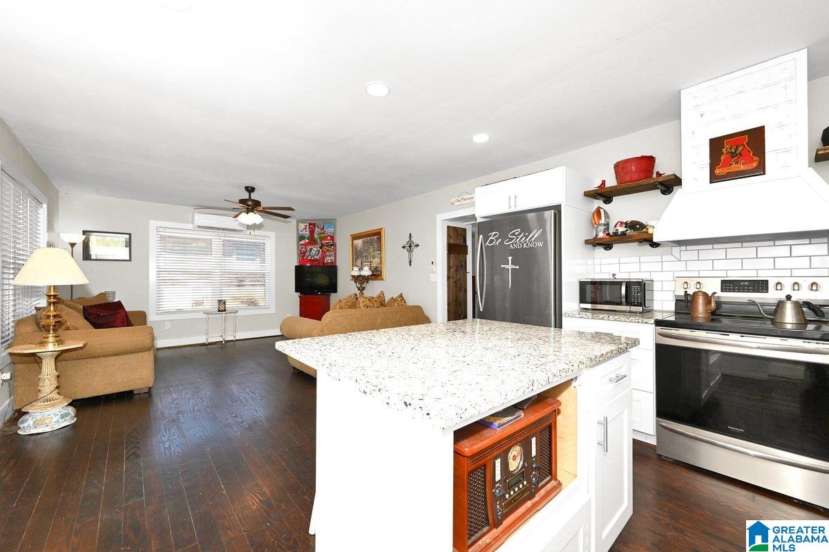 310 4th Street Hayden, AL 35079 - Photo 3 of 12