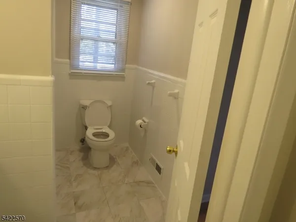 $3,900 | 192 West Mt Pleasant Avenue, Unit B, Livingston, NJ 07039