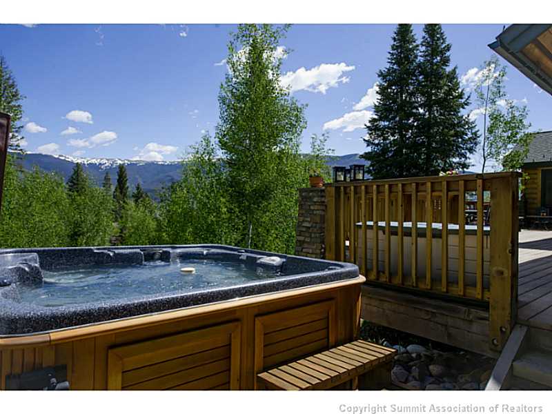 730 Willowbrook Road Silverthorne, CO 80498 - Photo 20 of 25 Hot Tub. 730 Willowbrook - Outdoor Hot Tub