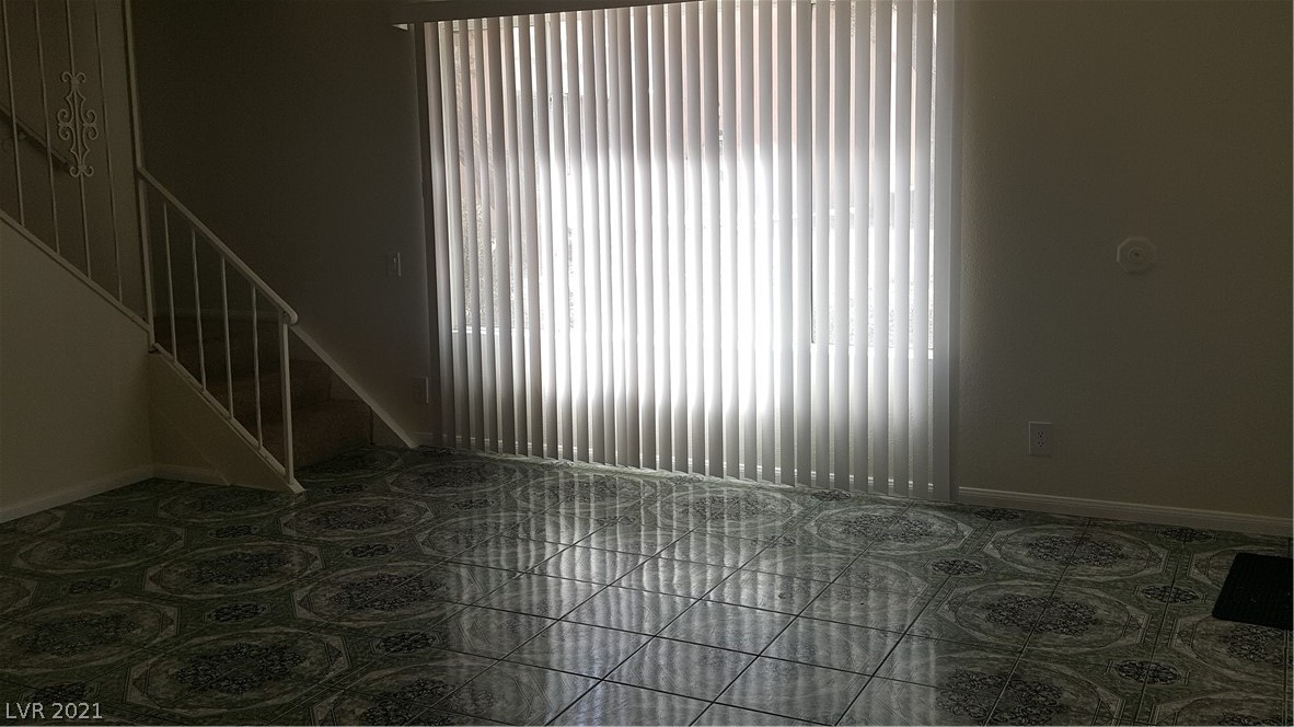 2232 East Desert Inn Road Las Vegas, NV 89169 - Photo 3 of 10