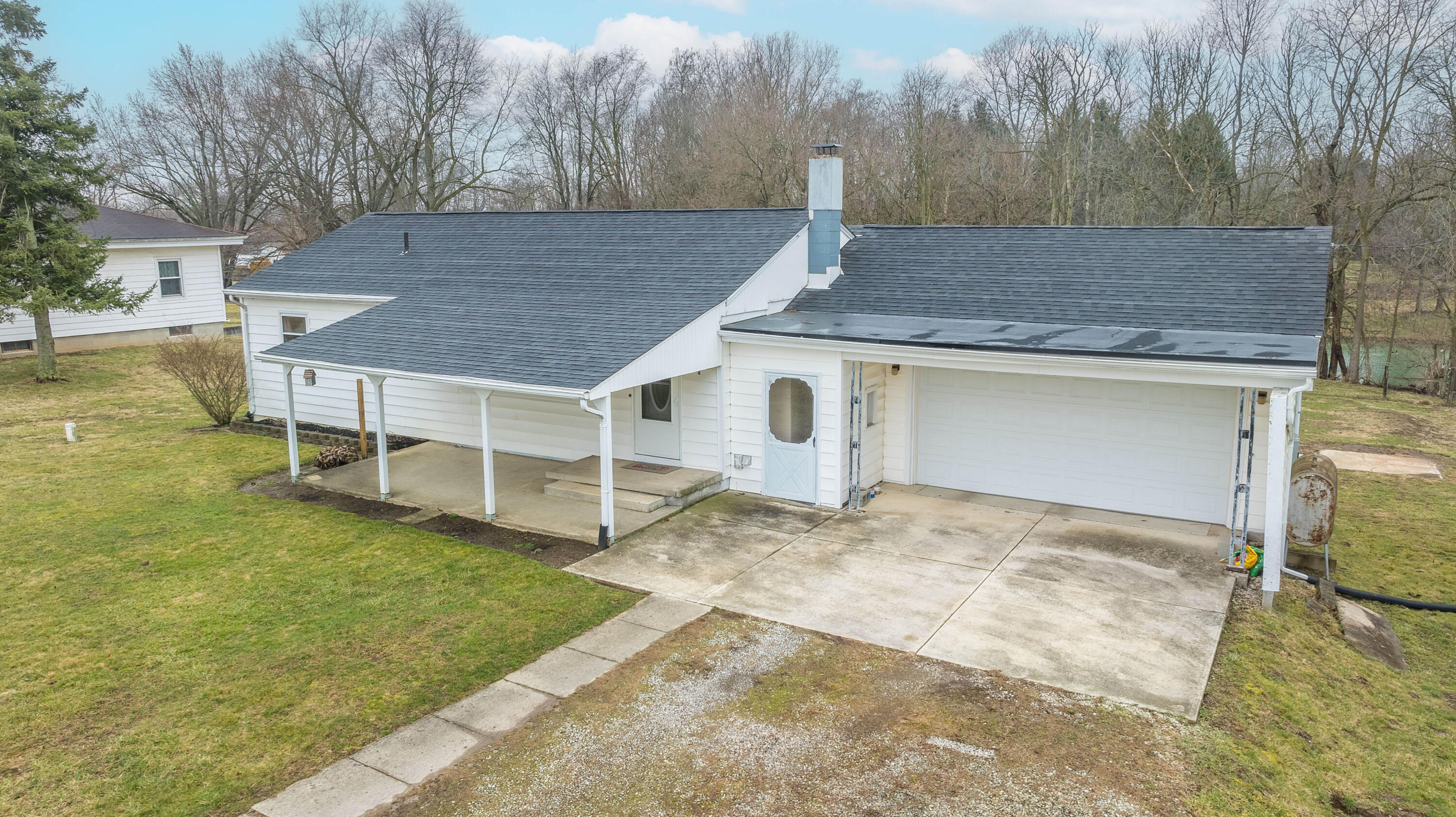 6067 Pasco-Montra Road Sidney, OH 45365 - Photo 6 of 33