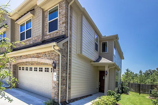 $2,500 | 63 Aventura Place, The Woodlands, TX 77389