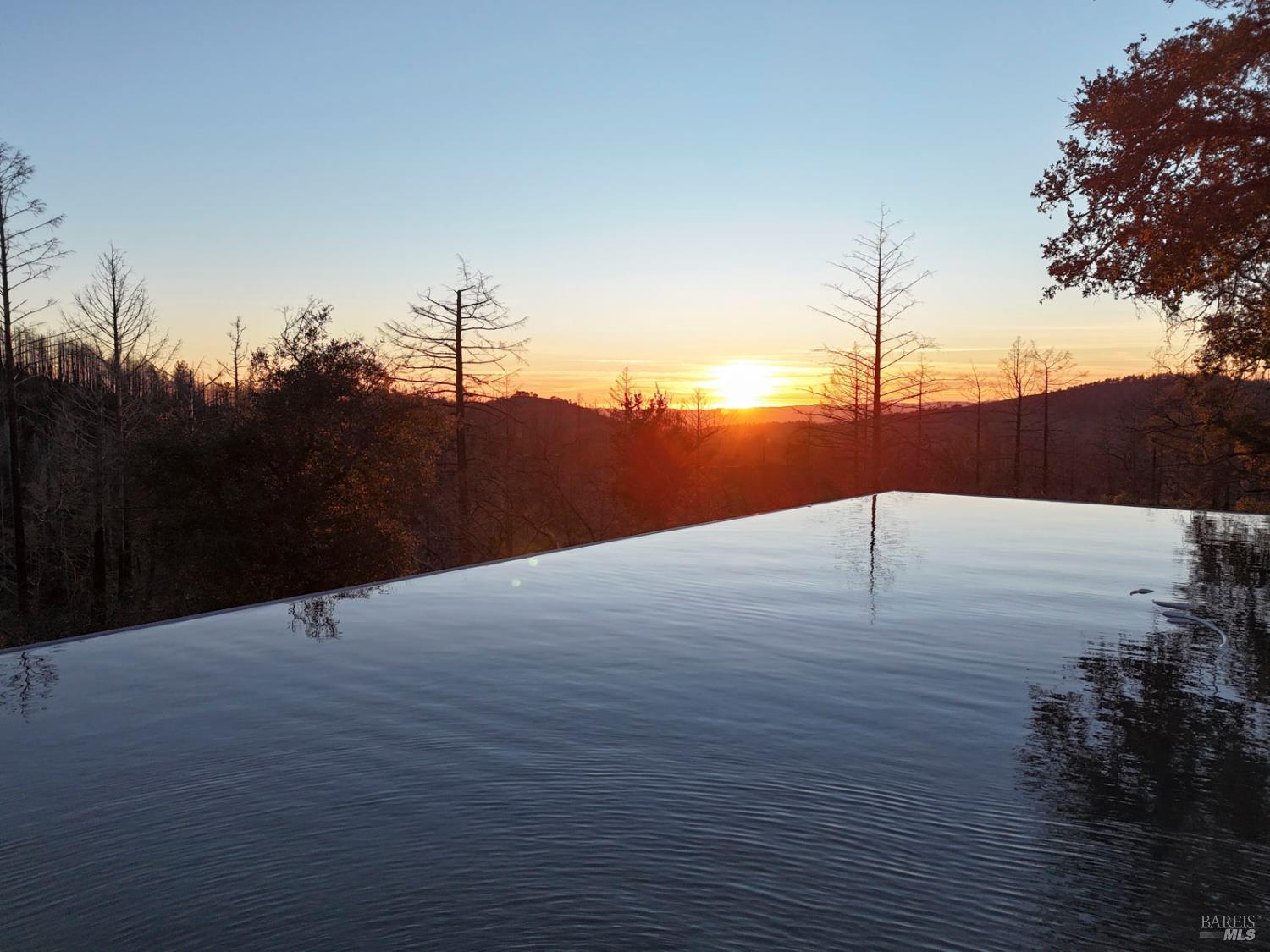 6505 Erland Road Santa Rosa, CA 95404 - Photo 4 of 41 a view of a terrace