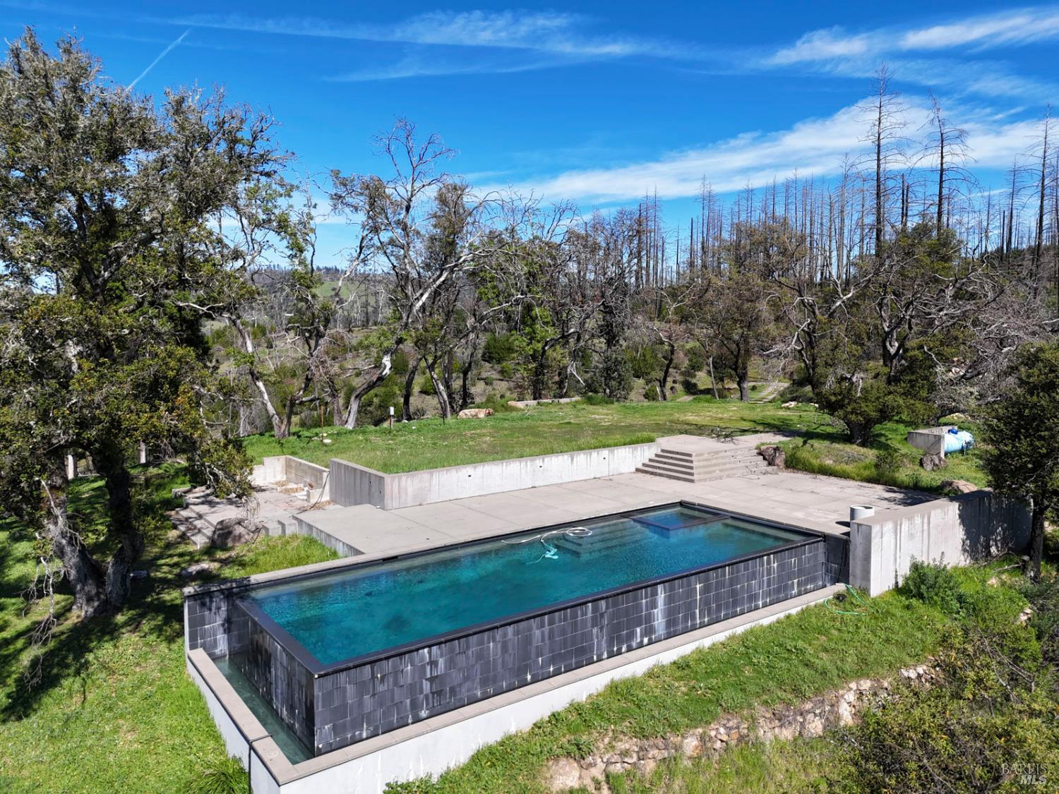 6505 Erland Road Santa Rosa, CA 95404 - Photo 7 of 41 a view of a backyard with sitting area