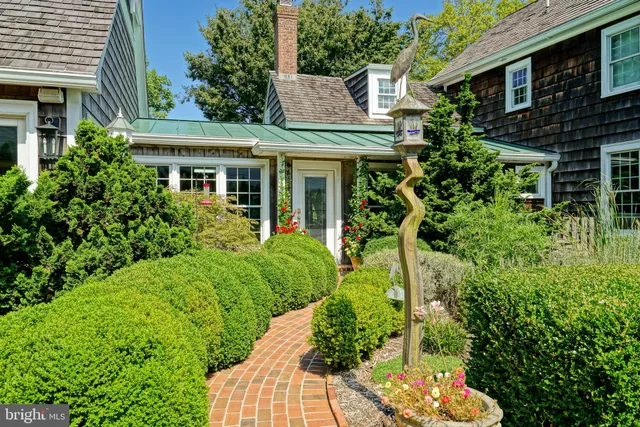 $4,850,000 | 558 Pilottown Road, Lewes, DE 19958