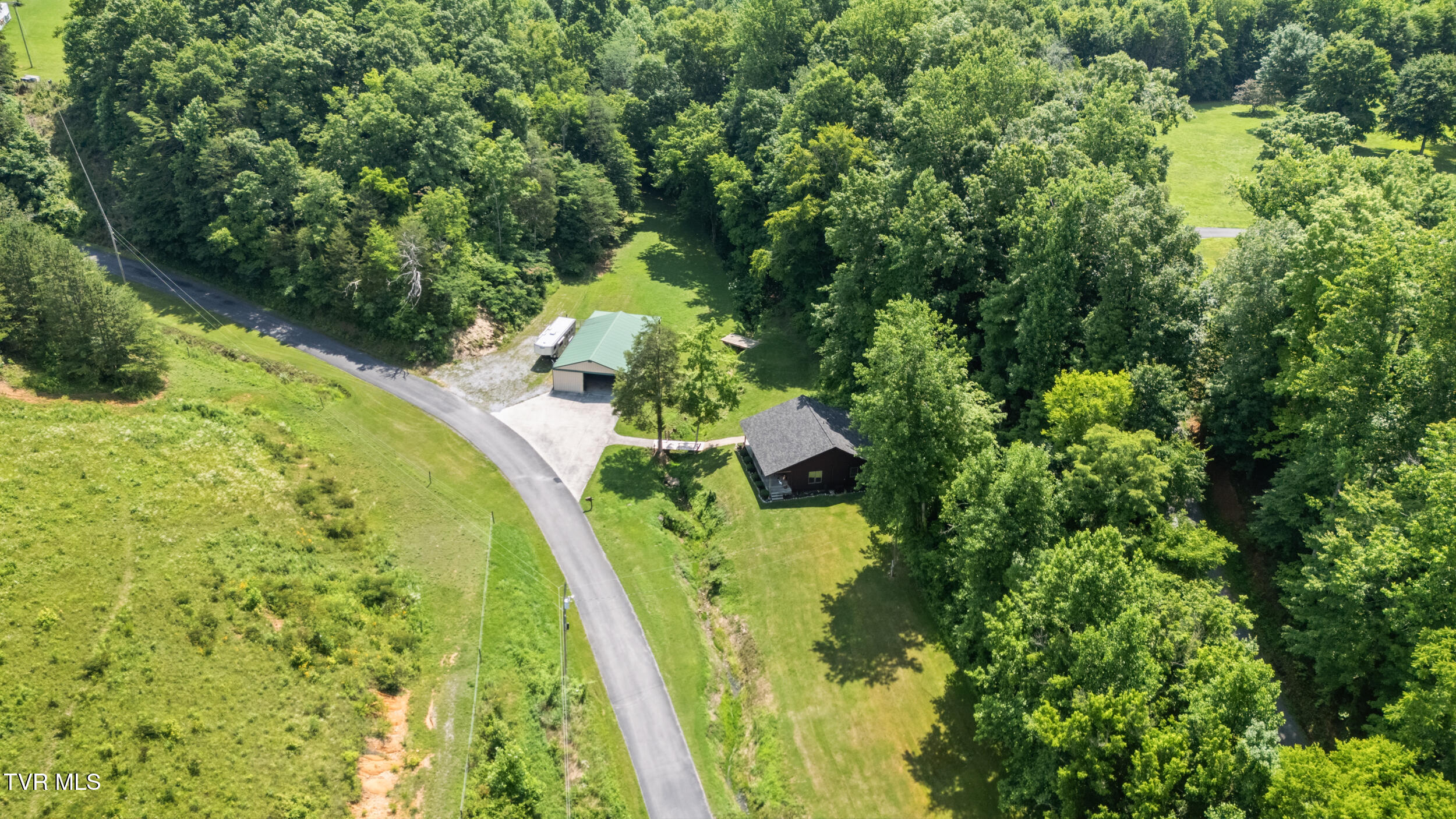 3427 Bill Douglas Road Newport, TN 37821 - Photo 41 of 50 25_drone-8