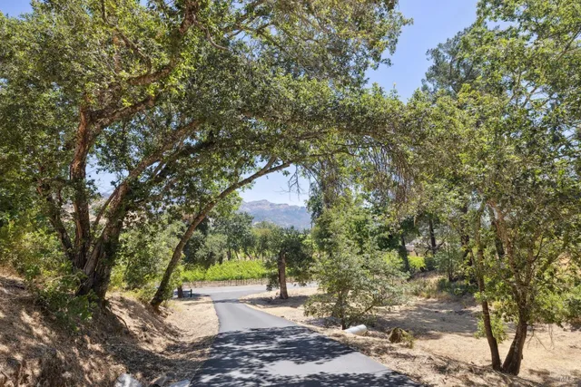 $1,495,000 | 1200 Bennett Lane, Calistoga, CA 94515