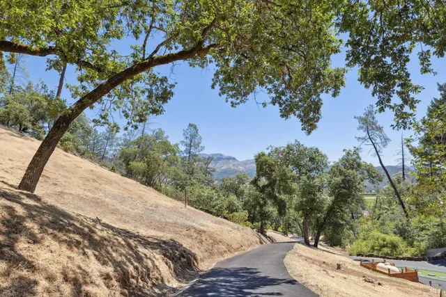 $1,495,000 | 1200 Bennett Lane, Calistoga, CA 94515