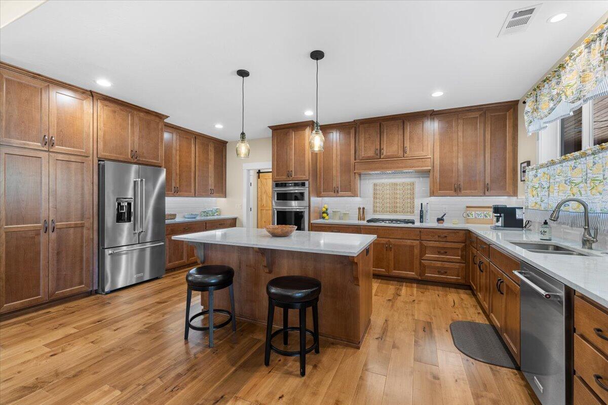 1323 Ellison Loop Merlin, OR 97532 - Photo 8 of 24 Floor to ceiling custom alder cabinets.