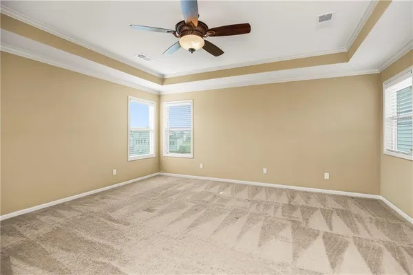 $550,000 | 10312 North Tullis Drive, Kansas City, MO 64157