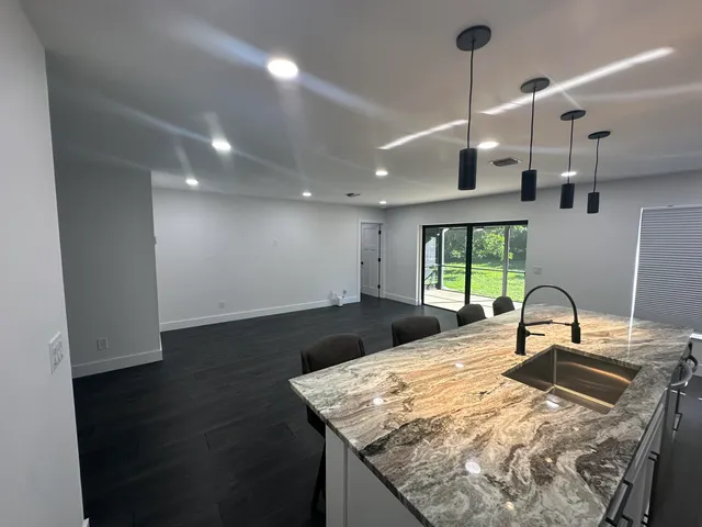 $1,099,999 | 10908 Southeast Hobart Street, Jupiter, FL 33469