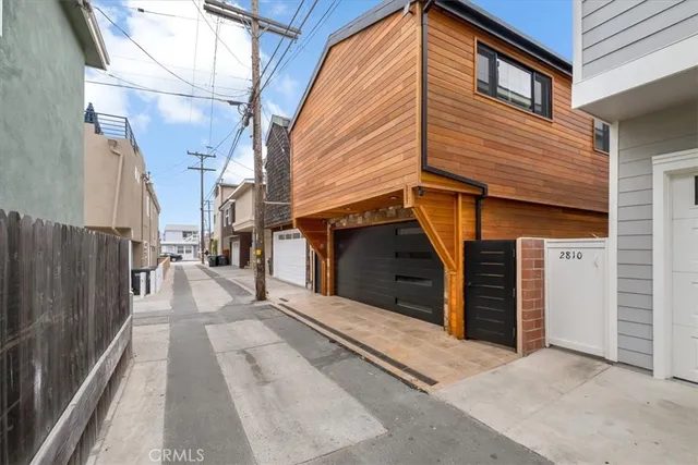 $31,000 | 2808 West Oceanfront, Newport Beach, CA 92663