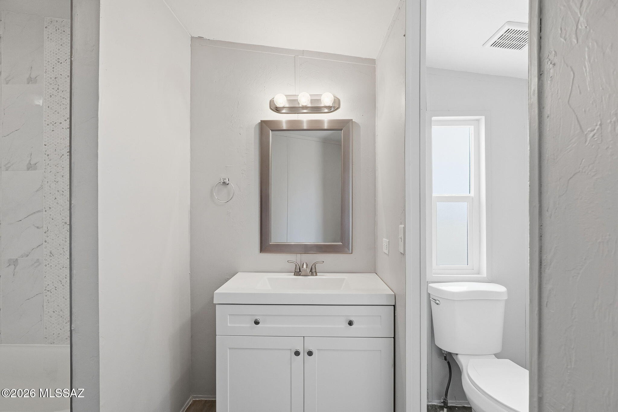 8690 South Marstellar Road Tucson, AZ 85736 - Photo 29 of 51 Primary bath