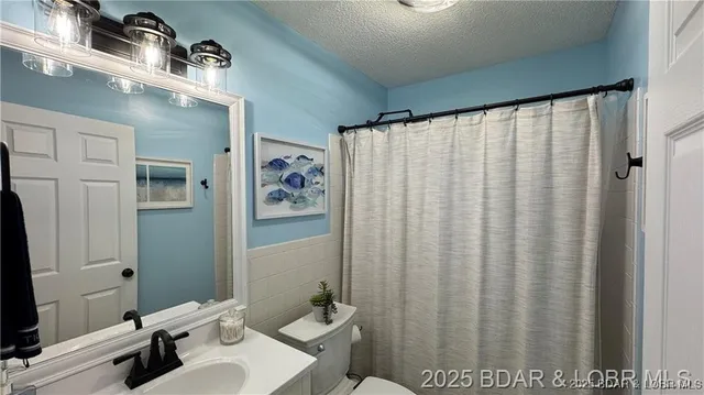 $449,000 | 28136 Lindsey Lane, Rocky Mount, MO 65072