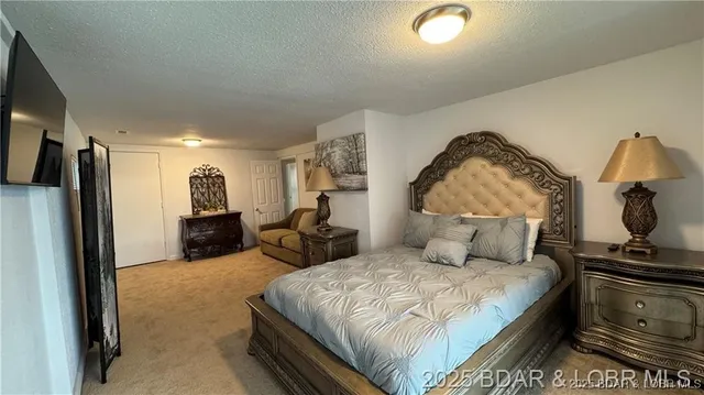 $449,000 | 28136 Lindsey Lane, Rocky Mount, MO 65072