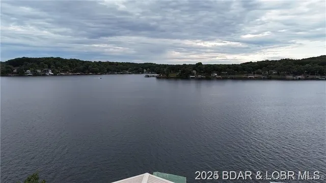 $449,000 | 28136 Lindsey Lane, Rocky Mount, MO 65072