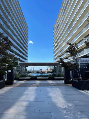 $598,000 | 131-05 40 Road, Unit PH1T | Flushing