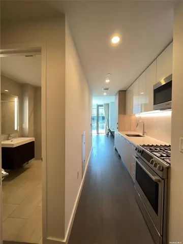 $598,000 | 131-05 40 Road, Unit PH1T | Flushing