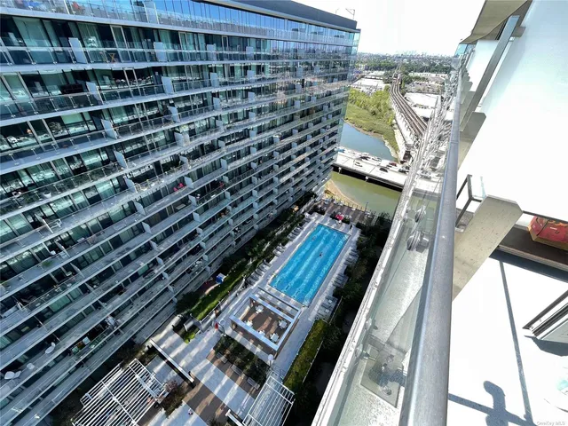 $598,000 | 131-05 40 Road, Unit PH1T | Flushing