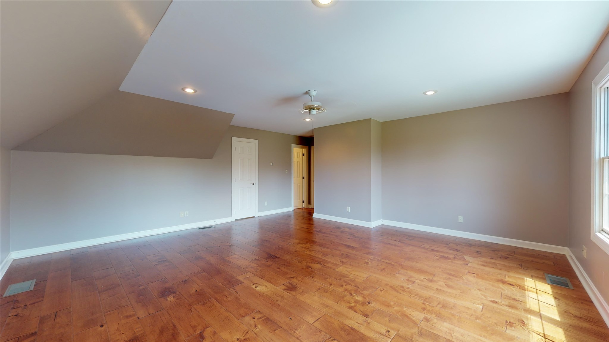 845 Calumet Road Evansville, IN 47725 - Photo 32 of 35 Gallery Image 32