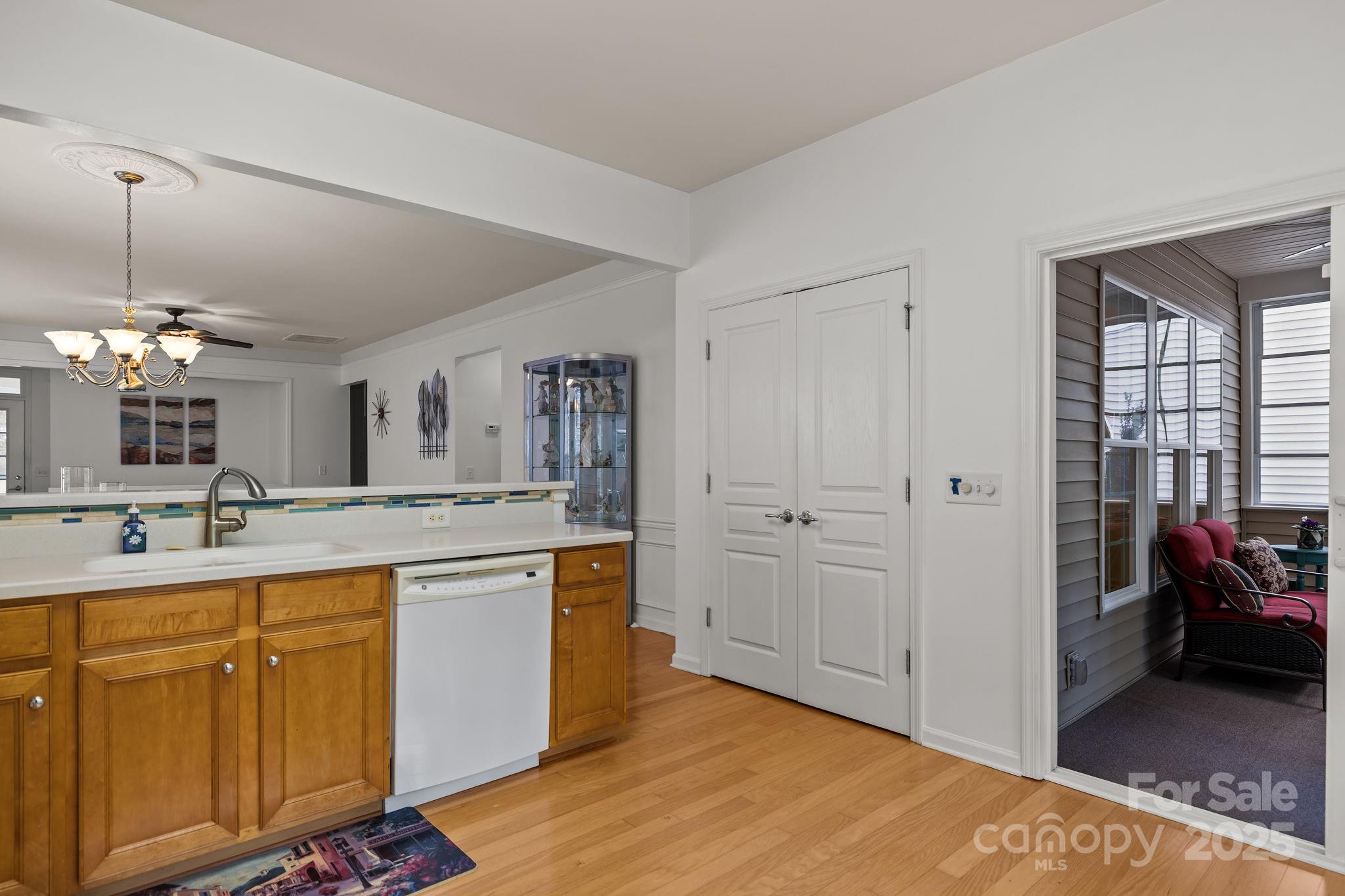 17517 Hawks View Drive, Unit 164 Fort Mill, SC 29707 - Photo 15 of 39 a bathroom with a sink and a mirror