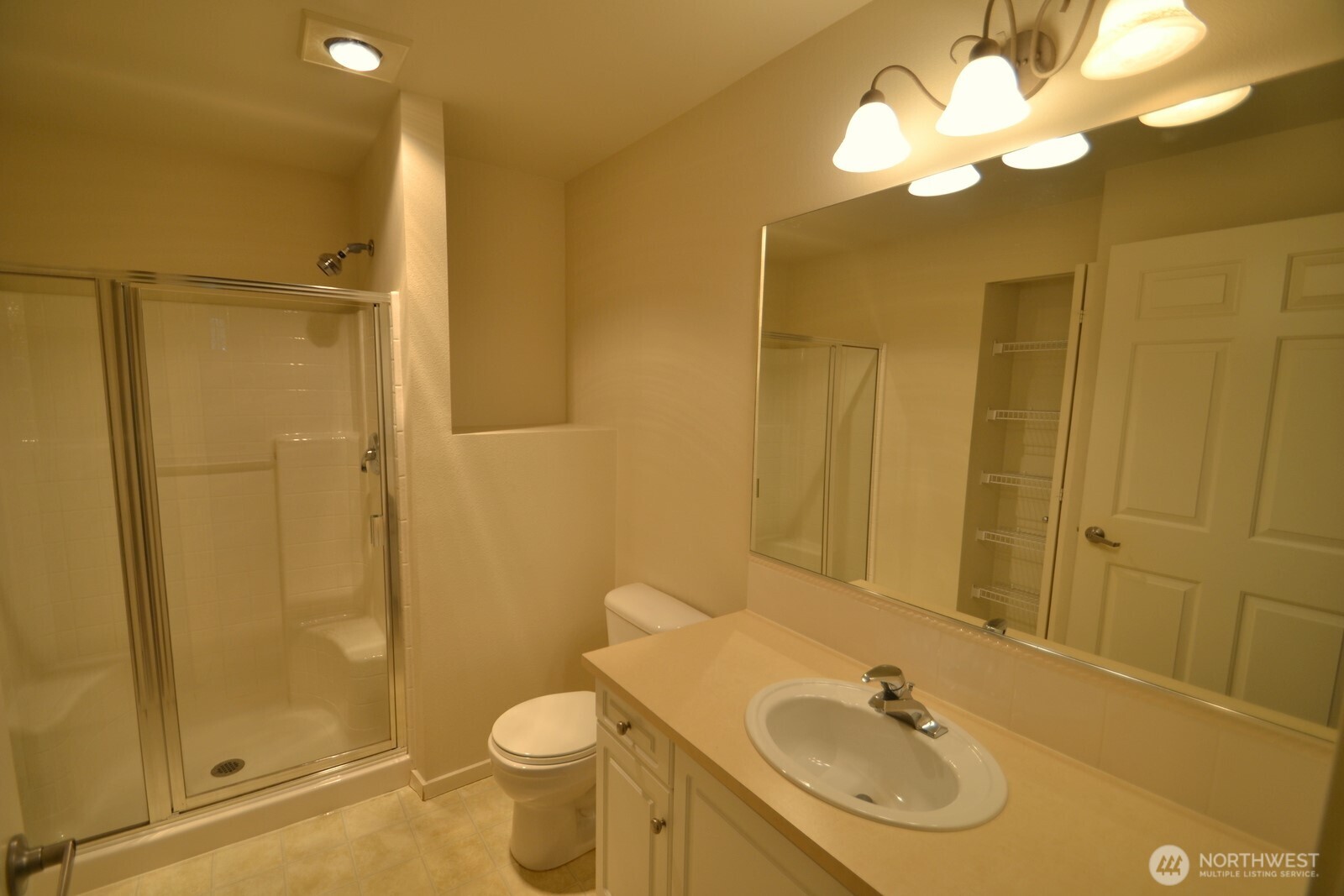 107 164th Street Southeast, Unit 2204 Bothell, WA 98012 - Photo 13 of 18