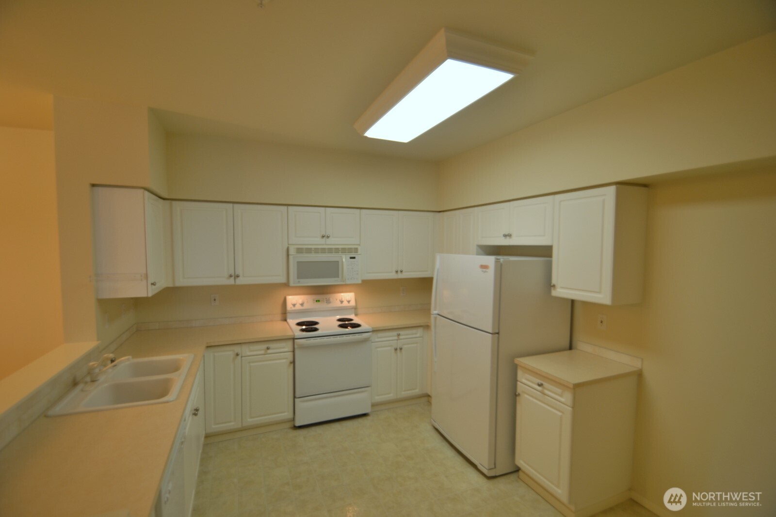 107 164th Street Southeast, Unit 2204 Bothell, WA 98012 - Photo 4 of 18