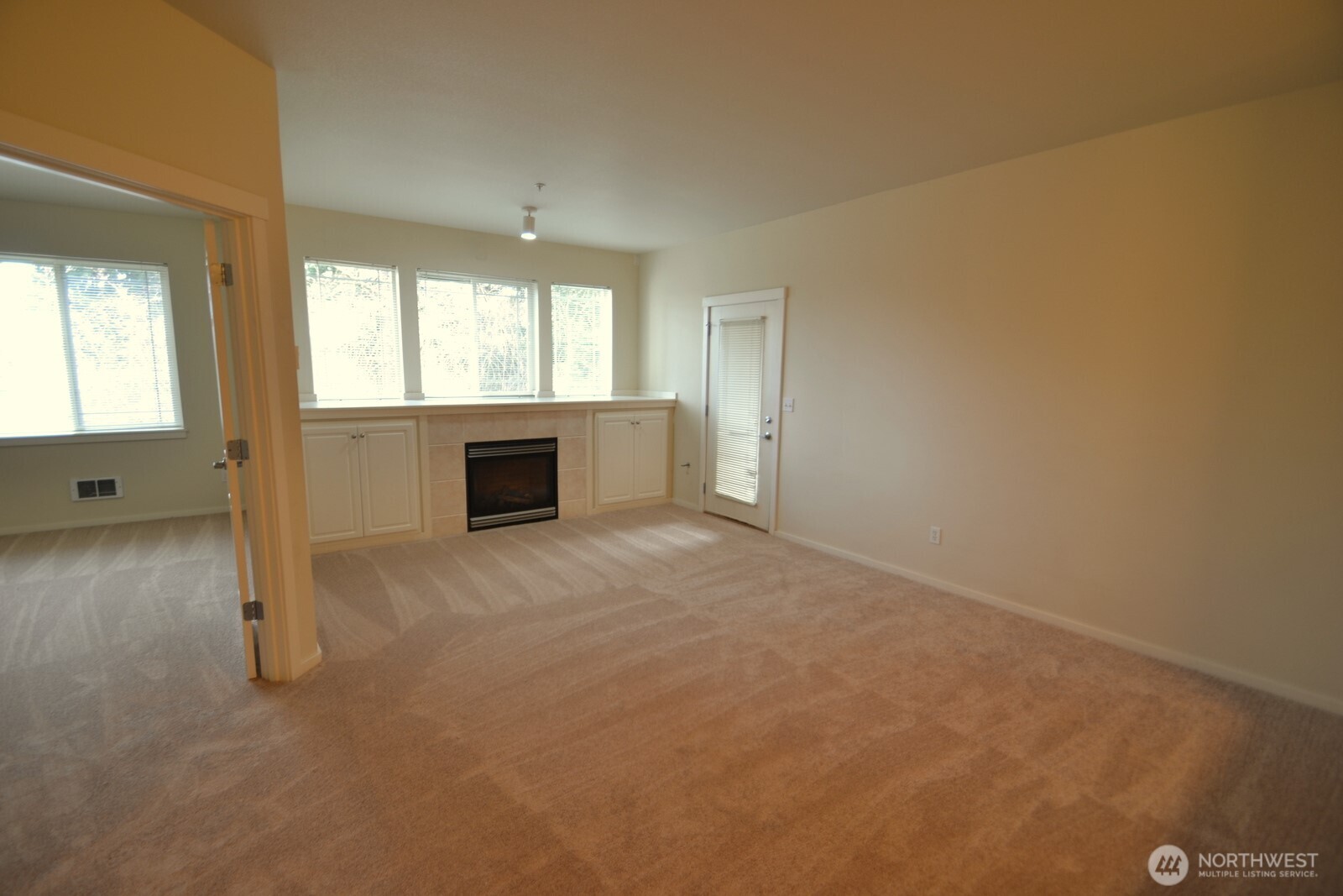 107 164th Street Southeast, Unit 2204 Bothell, WA 98012 - Photo 7 of 18