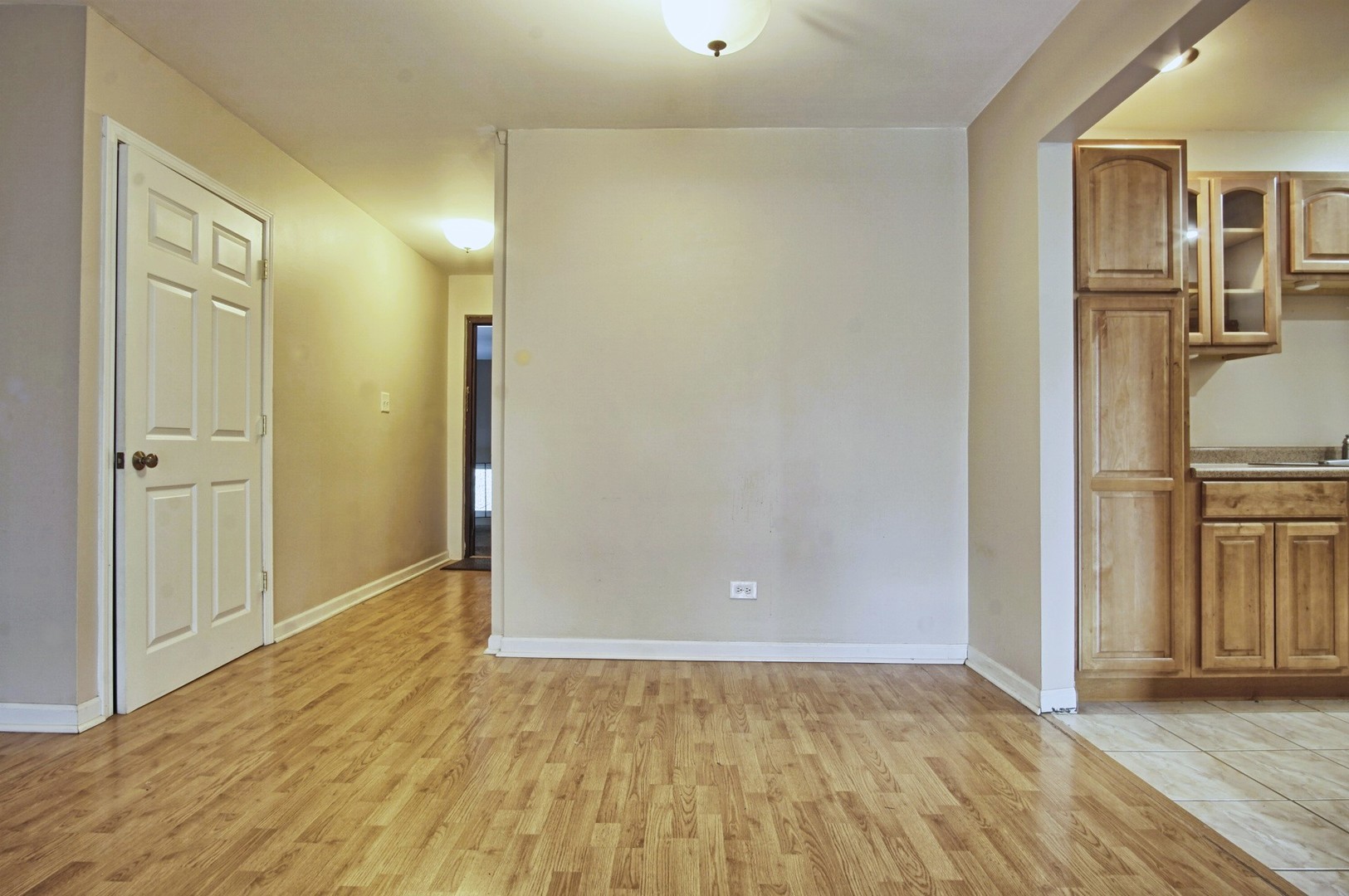 134 East Bailey Road, Unit L Naperville, IL 60565 - Photo 8 of 19
