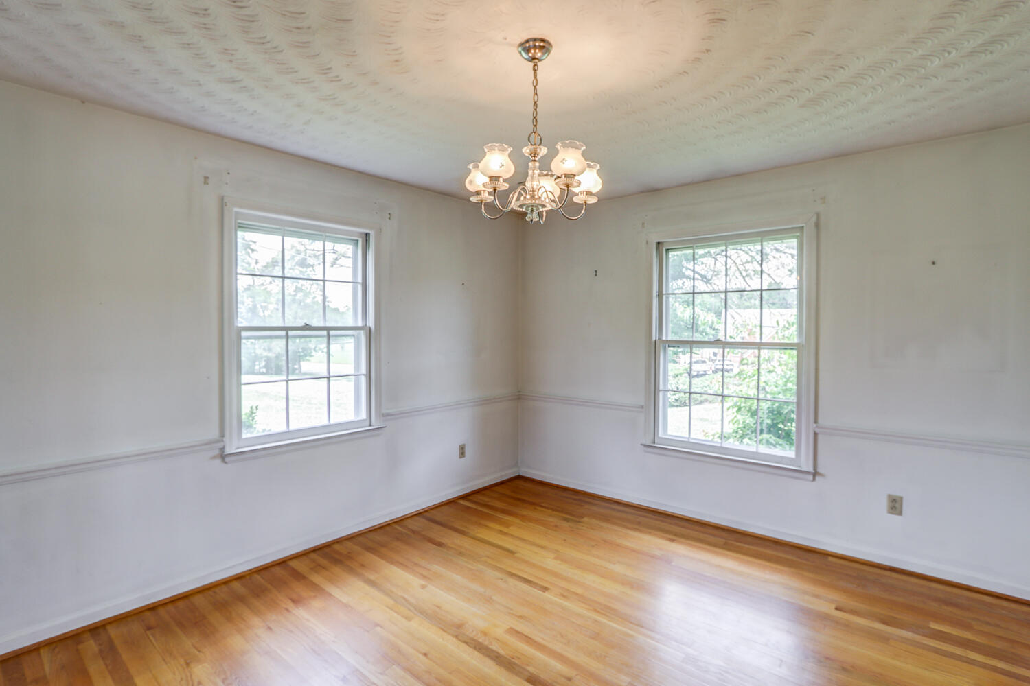 2231 Hardy Road Vinton, VA 24179 - Photo 12 of 40 IMG_0046_47_48_49_50