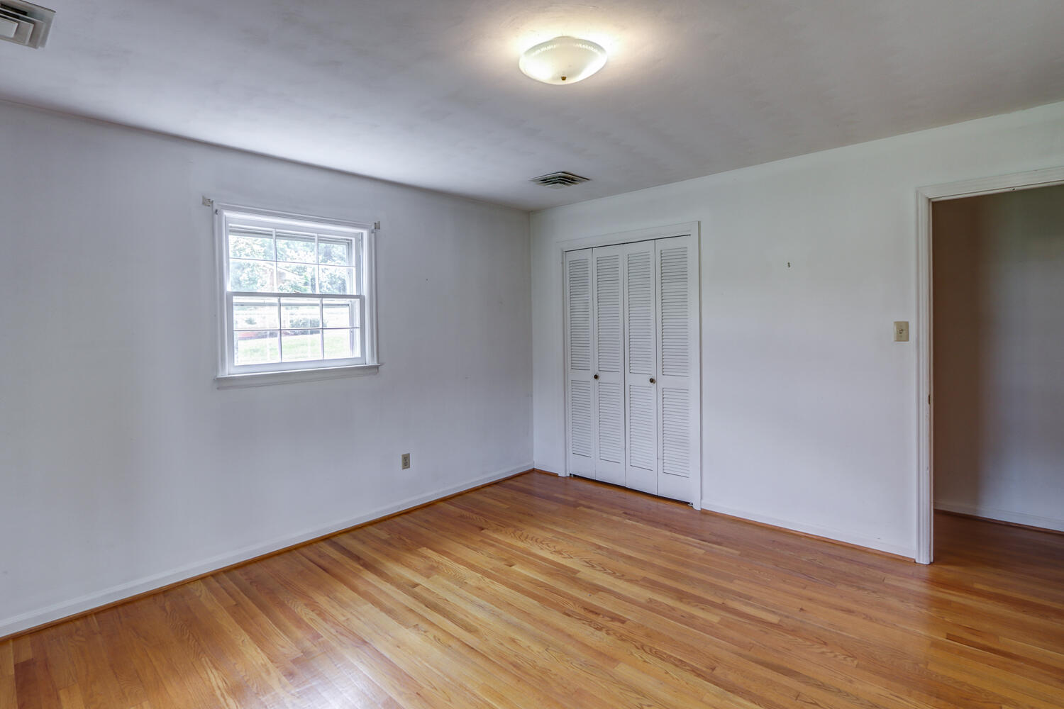 2231 Hardy Road Vinton, VA 24179 - Photo 21 of 40 IMG_0131_2_3_4_5