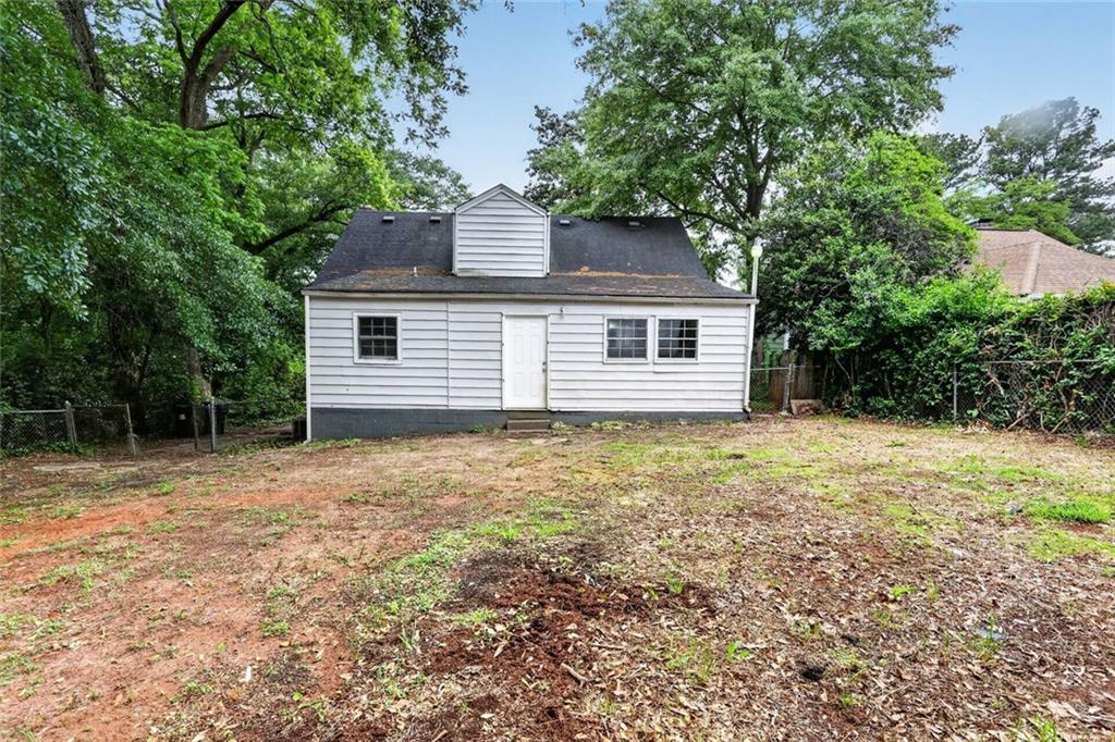 2728 Winburn Terrace Atlanta, GA 30344 - Photo 16 of 16 a backyard of a house