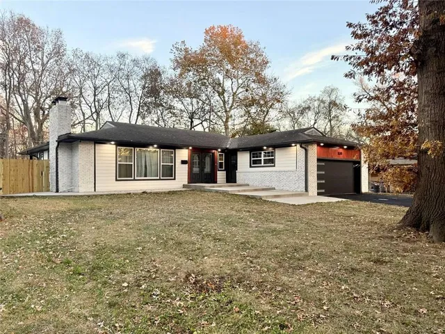 $349,900 | 539 Westvale Road, Kansas City, KS 66102