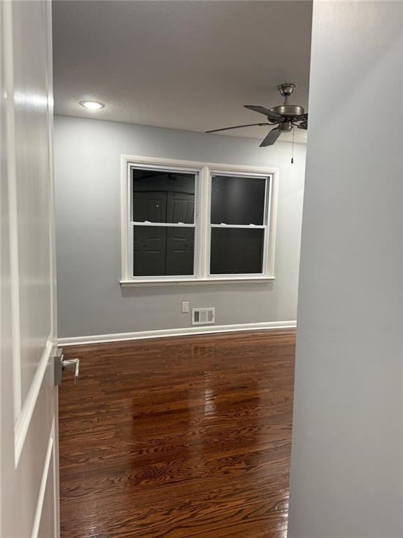 539 Westvale Road Kansas City, KS 66102 - Photo 11 of 32