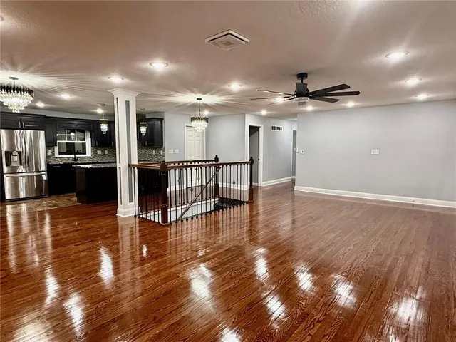 $349,900 | 539 Westvale Road, Kansas City, KS 66102