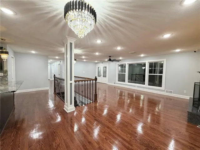 $349,900 | 539 Westvale Road, Kansas City, KS 66102