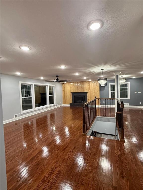 539 Westvale Road Kansas City, KS 66102 - Photo 7 of 32