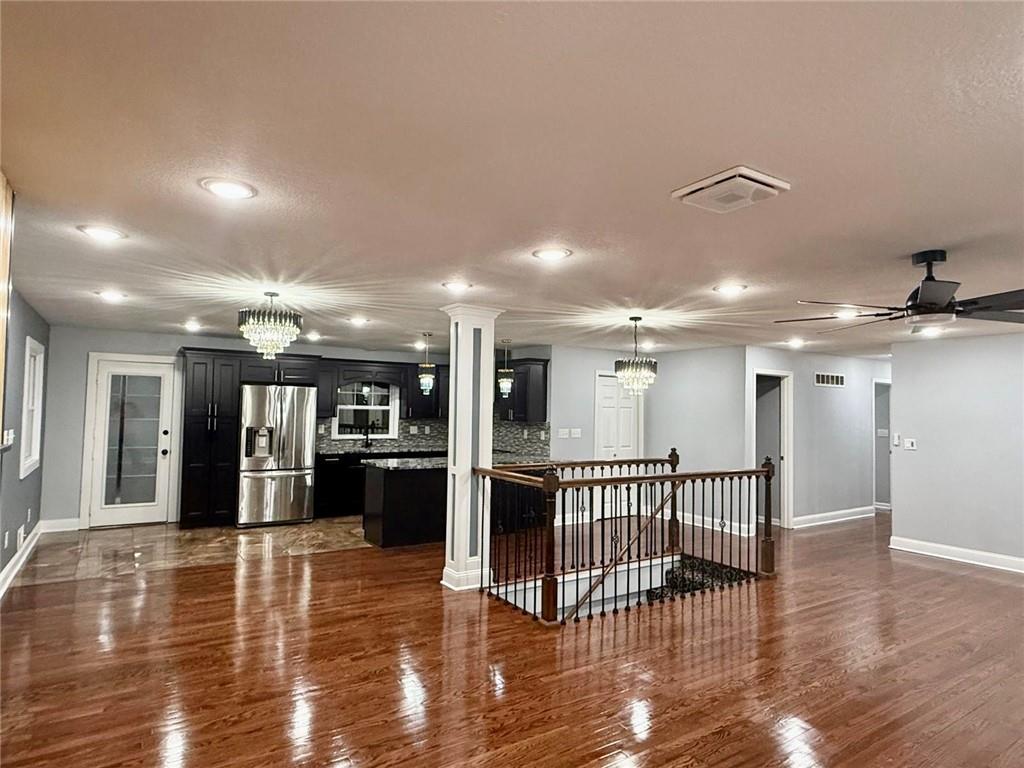 539 Westvale Road Kansas City, KS 66102 - Photo 8 of 32