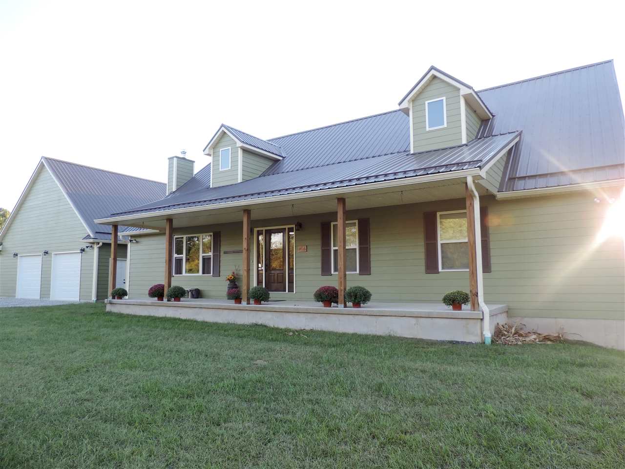 1511 Peerless Road Bedford, IN 47421 - Photo 1 of 36