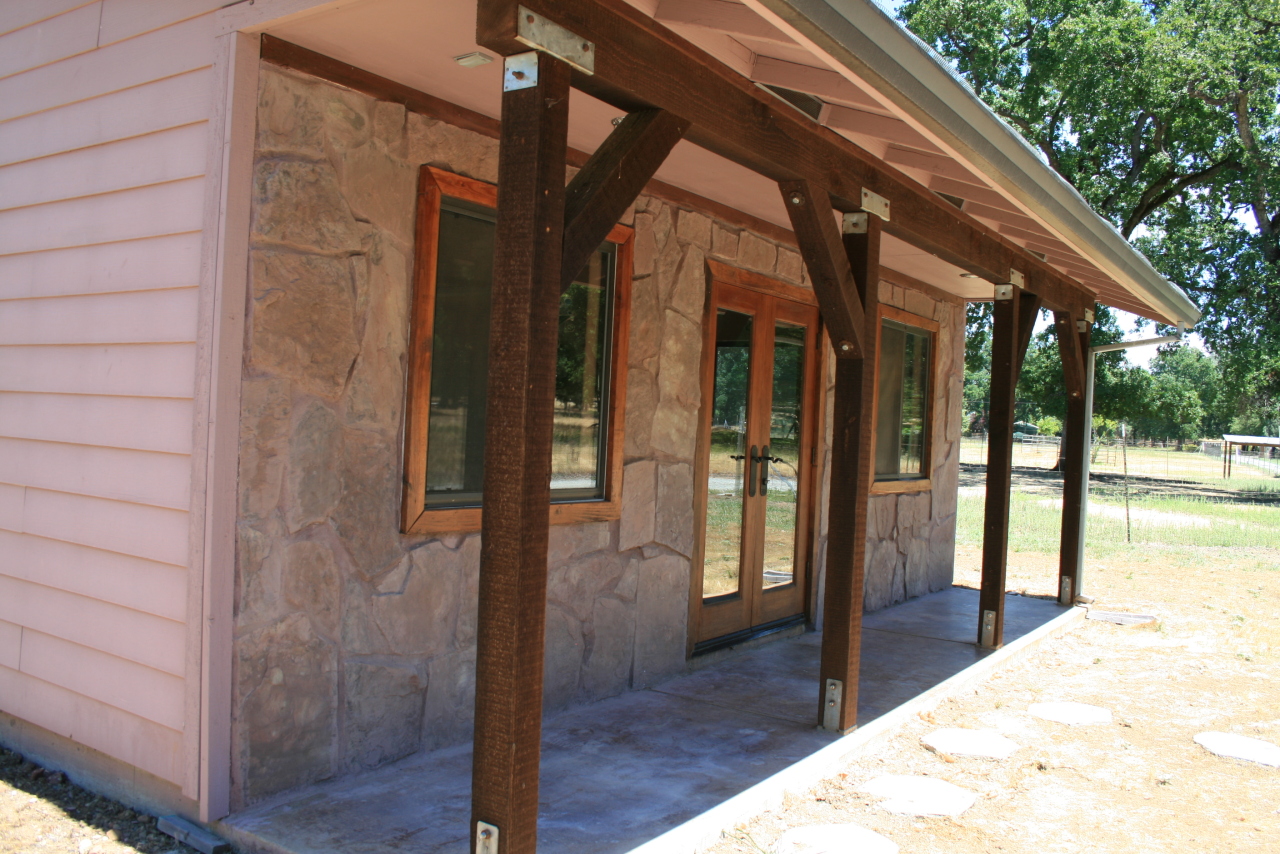 10828 Beaver Road Oak Run, CA 96069 - Photo 11 of 39 art studio-side view